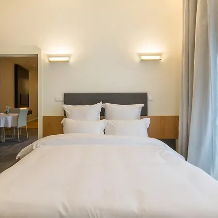 Apartament Letheshome *